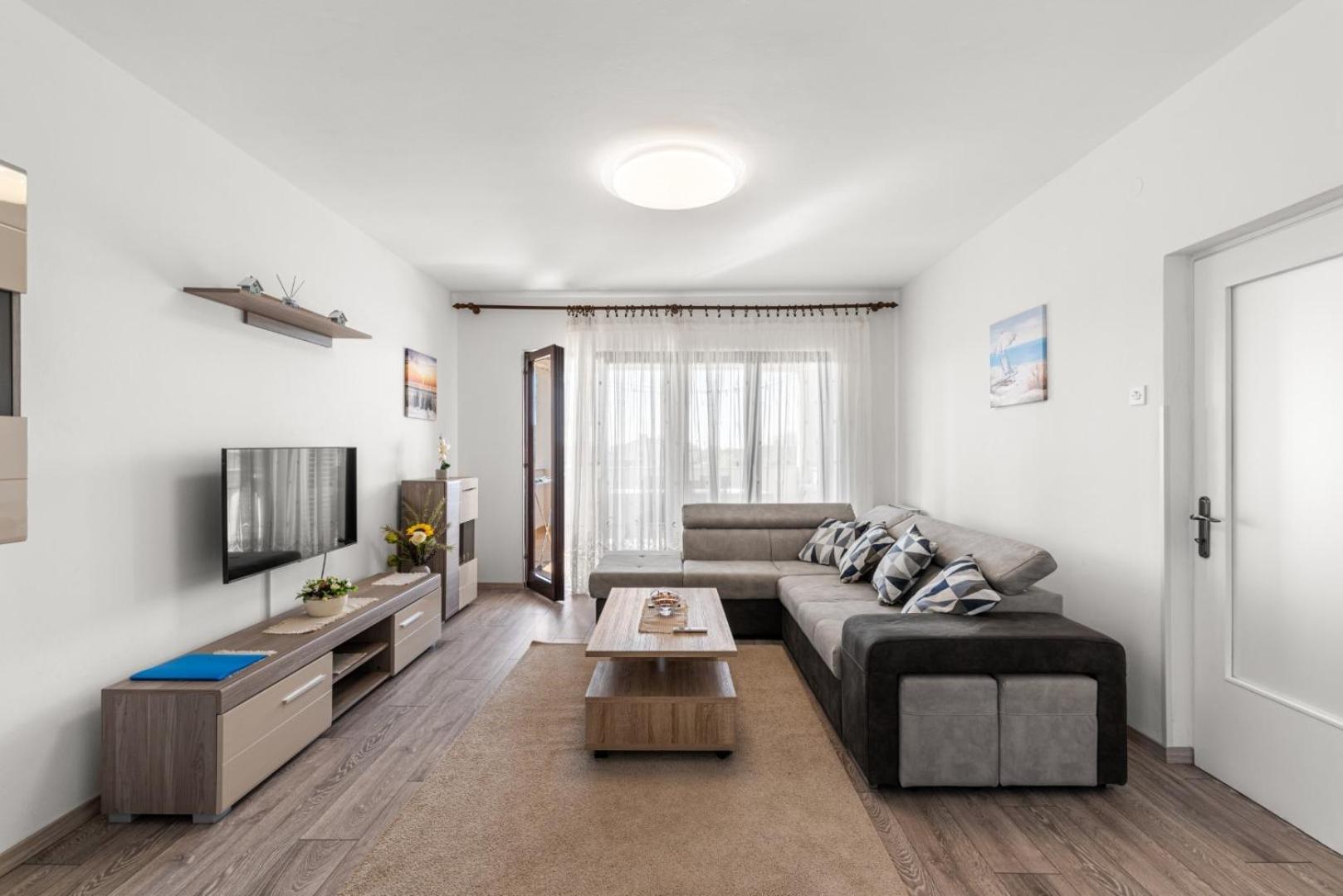 Apartment Marchela Nova Vas  Exteriör bild